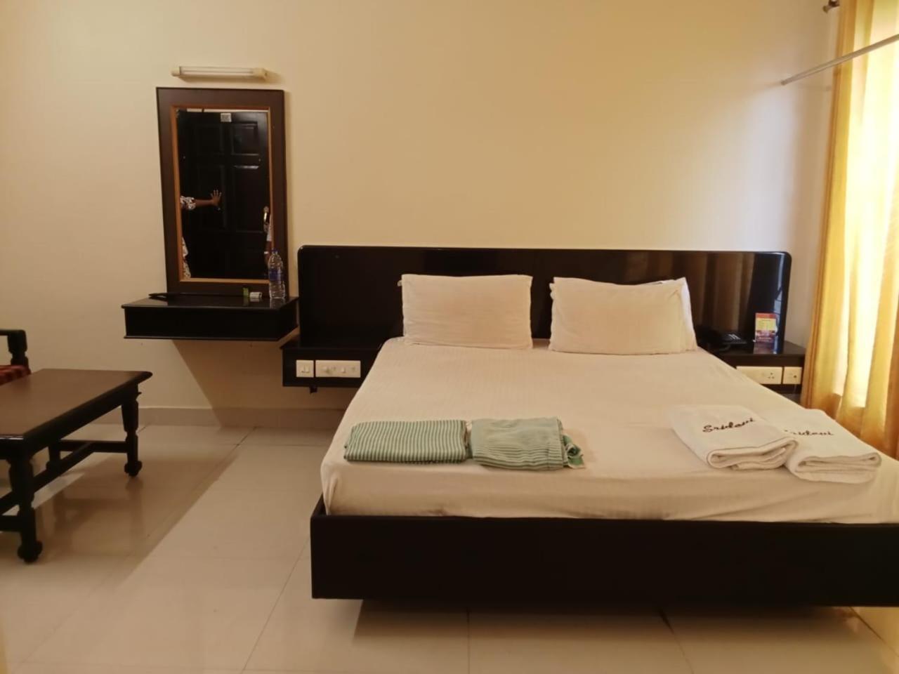 Hotel Sri Devi 카니아쿠마리 외부 사진