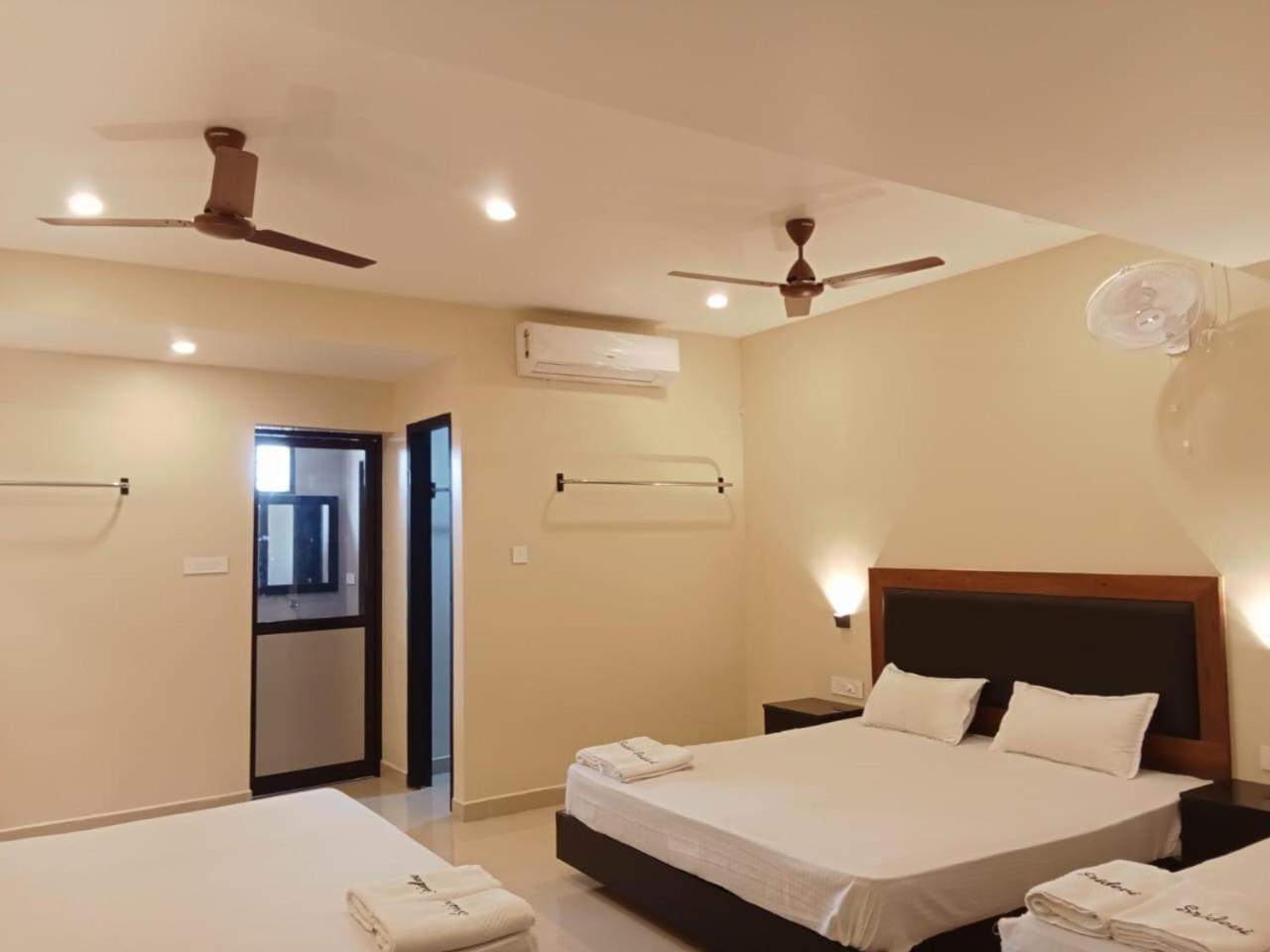 Hotel Sri Devi 카니아쿠마리 외부 사진