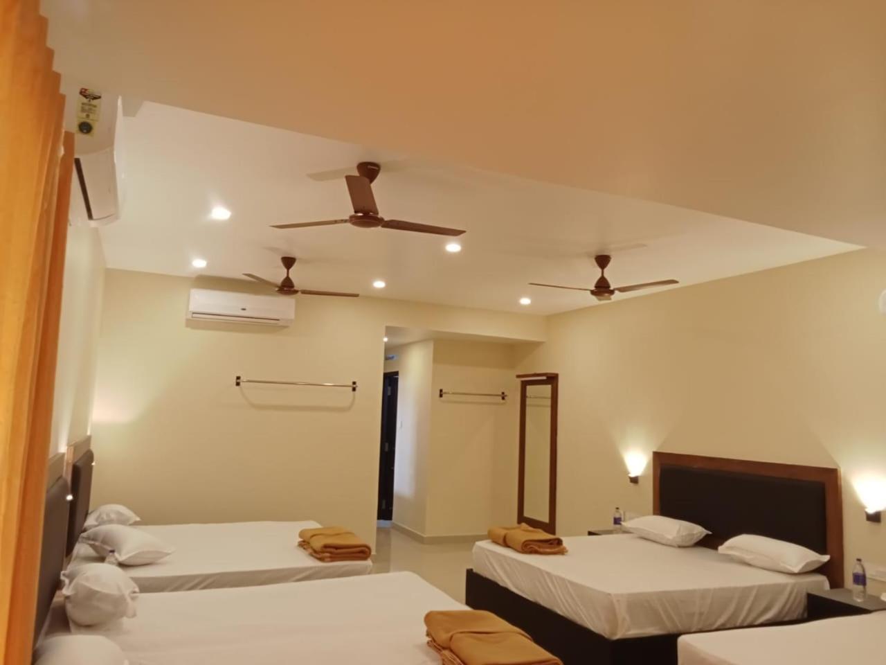 Hotel Sri Devi 카니아쿠마리 외부 사진
