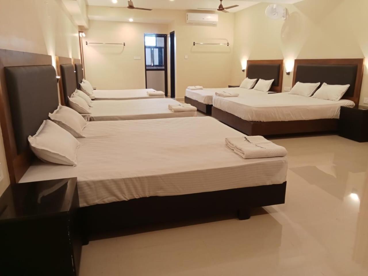 Hotel Sri Devi 카니아쿠마리 외부 사진