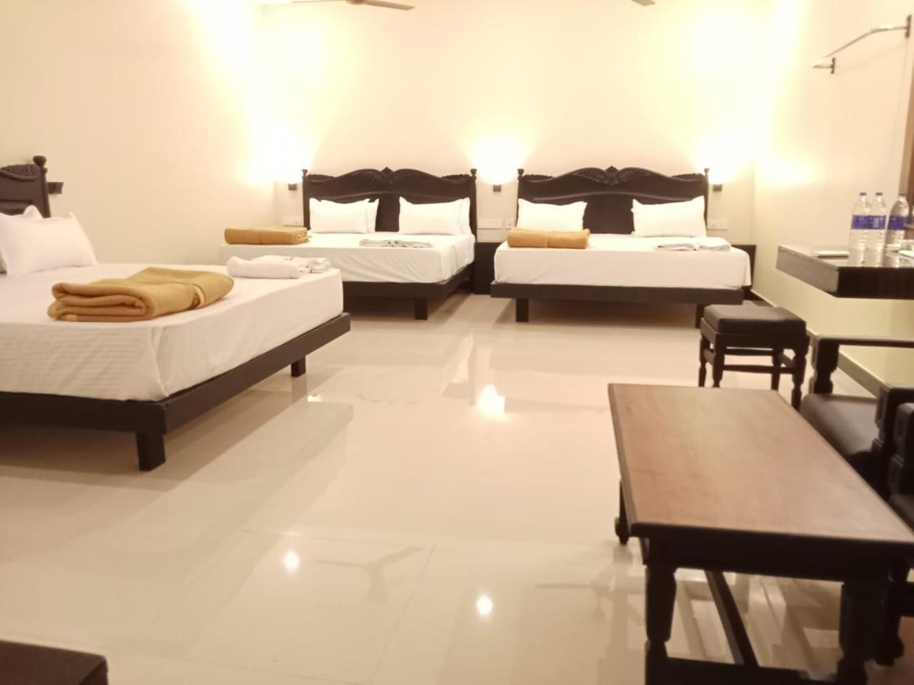Hotel Sri Devi 카니아쿠마리 외부 사진