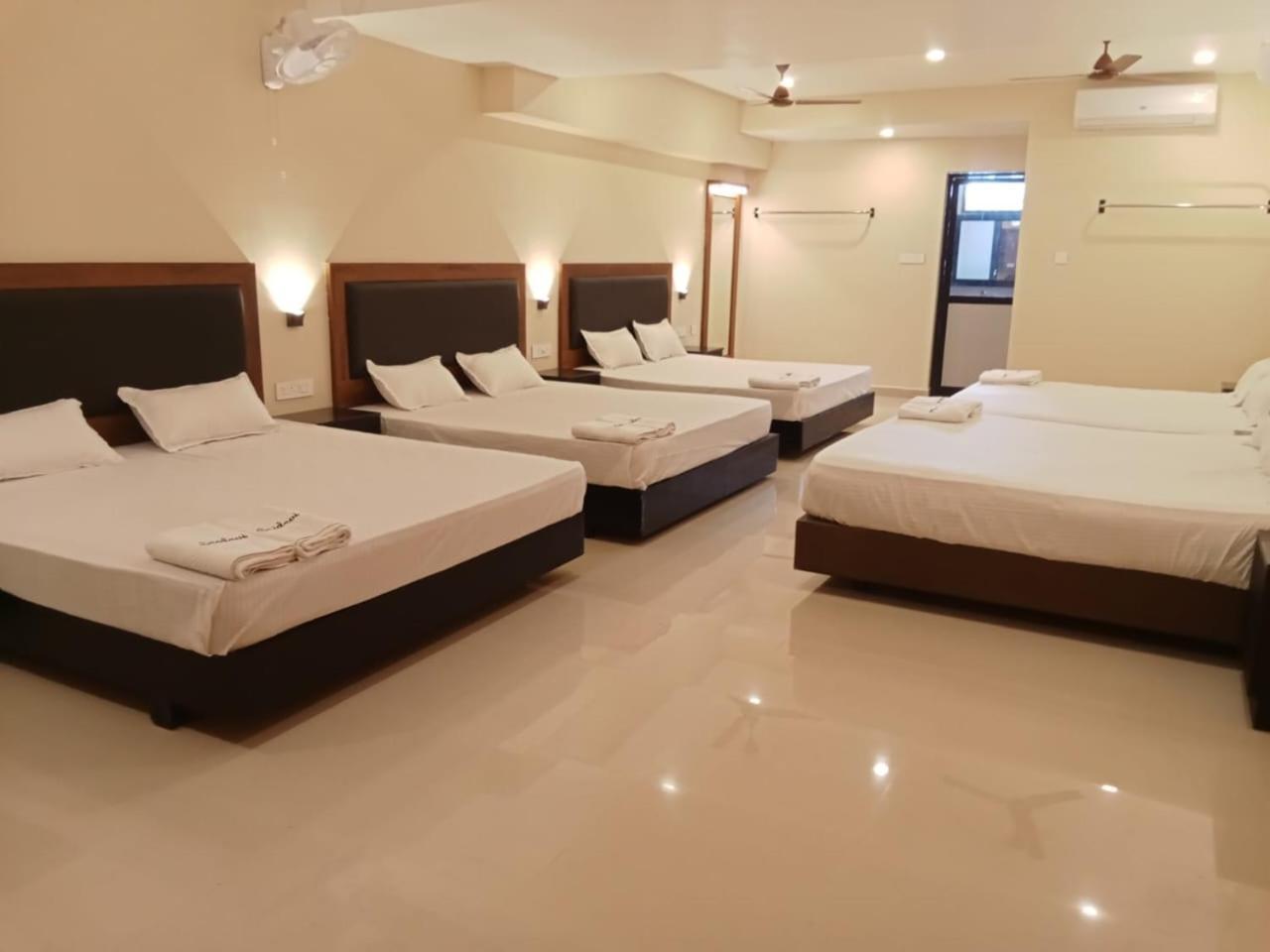 Hotel Sri Devi 카니아쿠마리 외부 사진